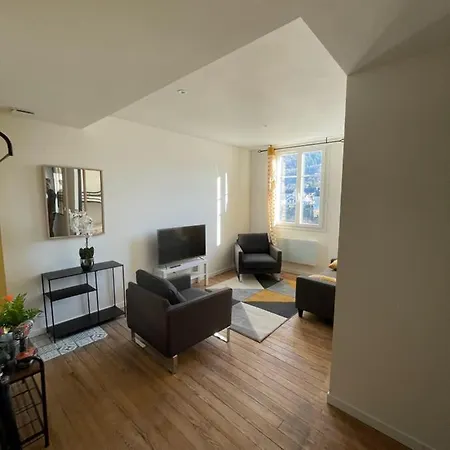 T2 Bis Cosy Proche Gare Apartment *